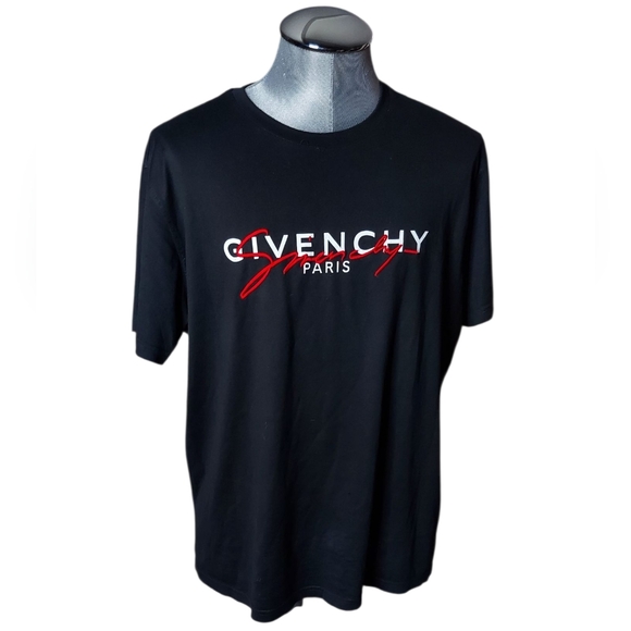 Givenchy | Cursive Logo Tee Shirt | 3D Embroidery Style | Black | Oversized - Picture 3 of 12